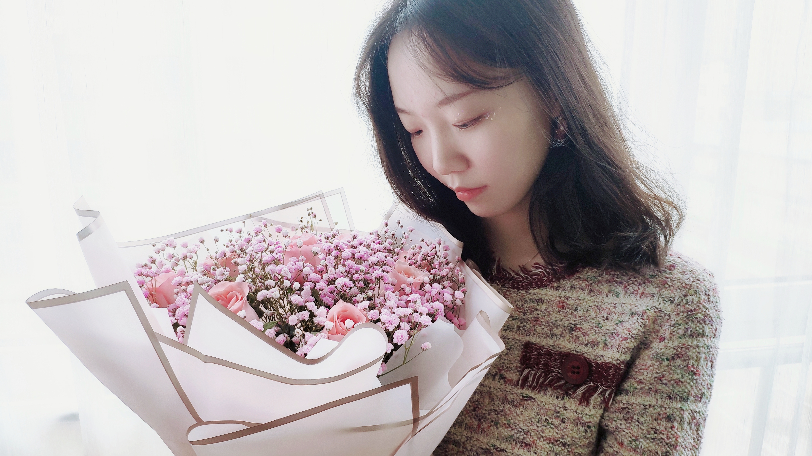 为宝宝准备的粉玫瑰满天星